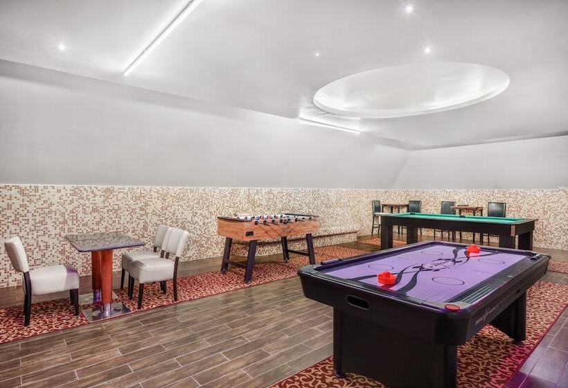 호텔 Mercure Szekesfehervar Magyar Kiraly