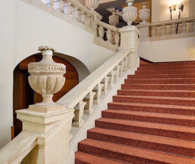 호텔 Mercure Szekesfehervar Magyar Kiraly