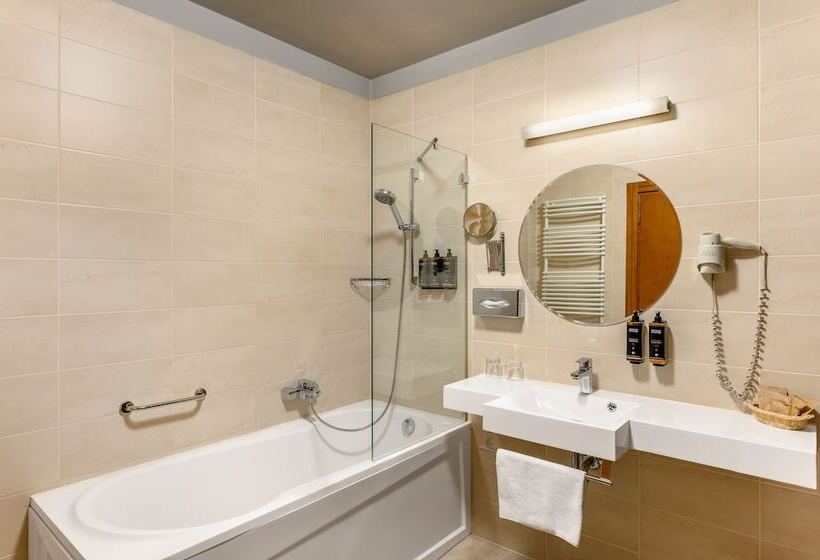 호텔 Mercure Szekesfehervar Magyar Kiraly