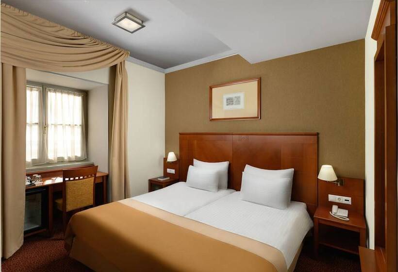 호텔 Mercure Szekesfehervar Magyar Kiraly