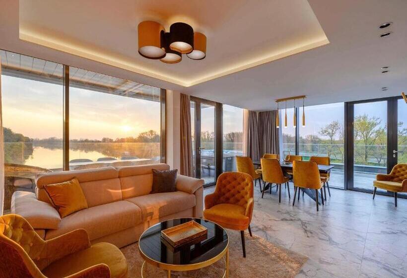 בית מלון כפרי Mercure Tokaj Center