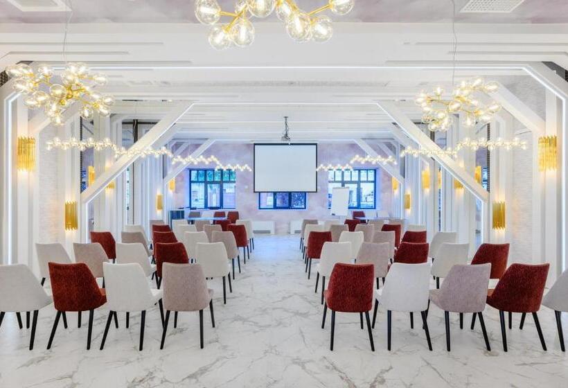 בית מלון כפרי Mercure Tokaj Center