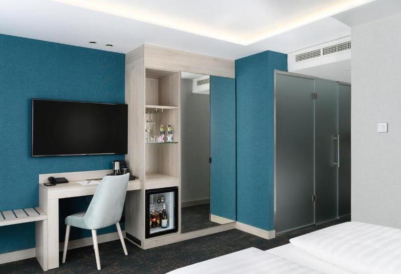 בית מלון כפרי Mercure Tokaj Center