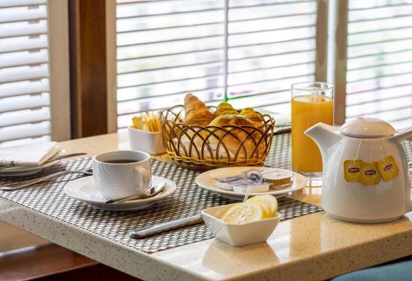 Metropark Hotel Kowloon