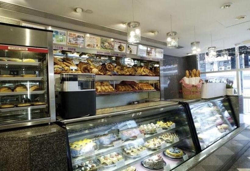 Metropark Hotel Kowloon