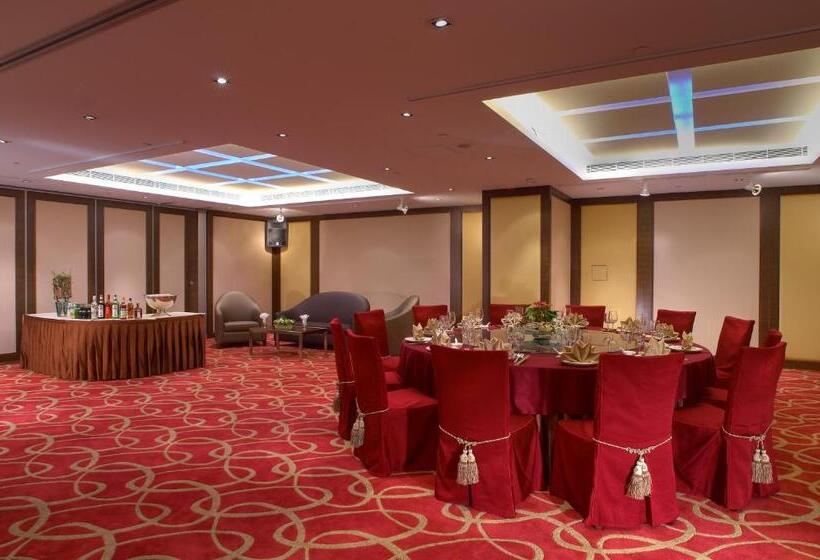 Metropark Hotel Kowloon