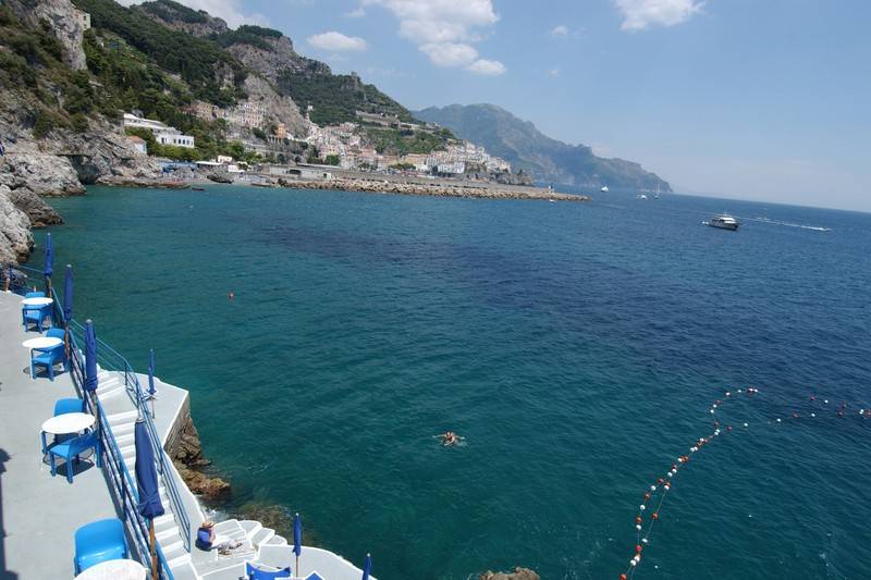 ホテル Miramalfi