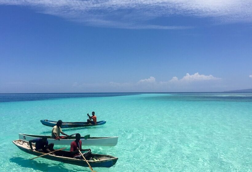 هتل Moulin Sur Mer