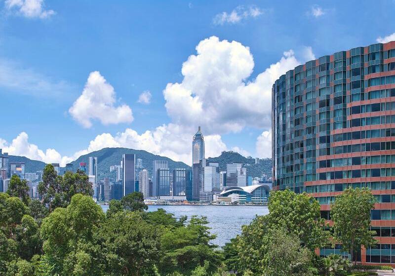 هتل New World Millennium Hong Kong