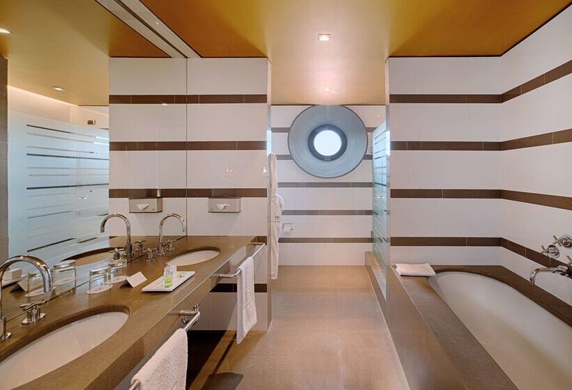 Hôtel NH Bologna De La Gare