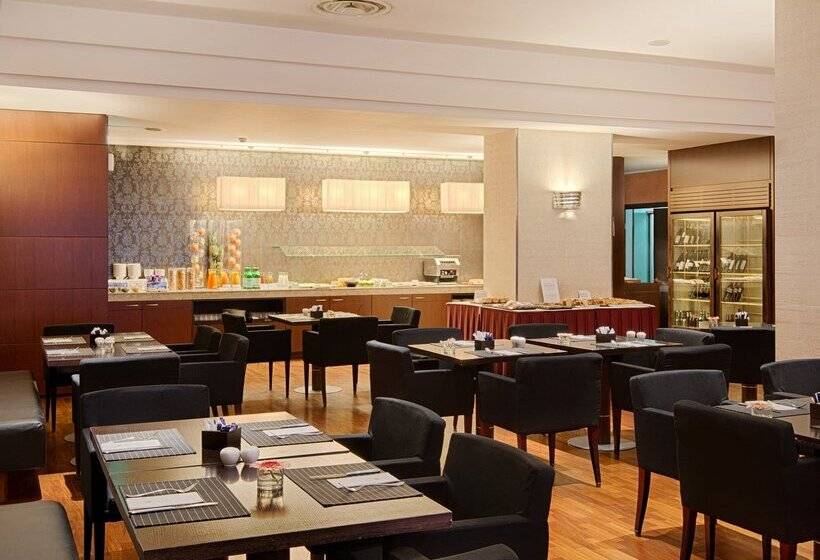 فندق NH Catania Centro