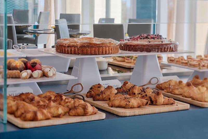 فندق NH Catania Centro