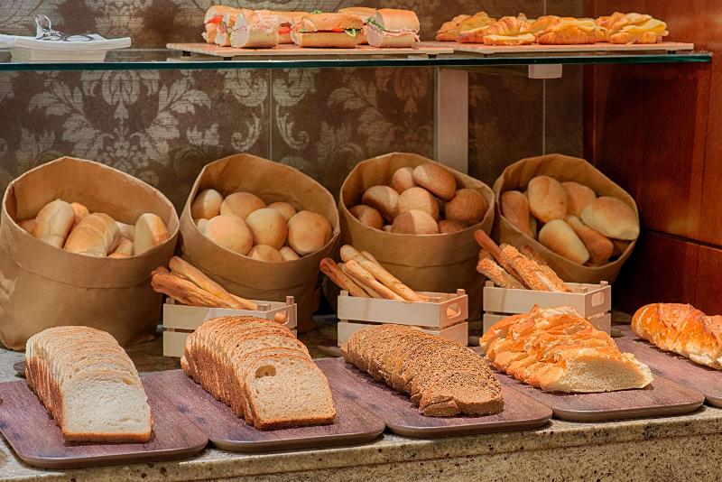 فندق NH Catania Centro