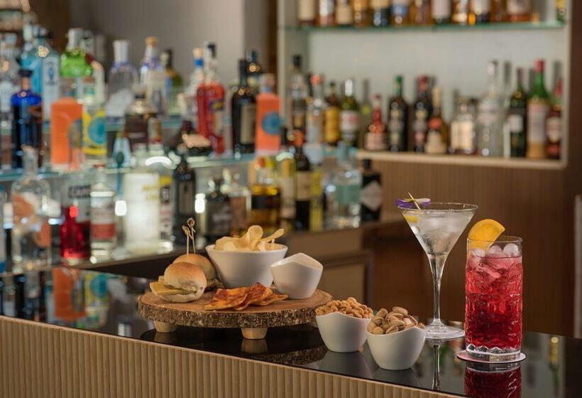 فندق NH Catania Centro