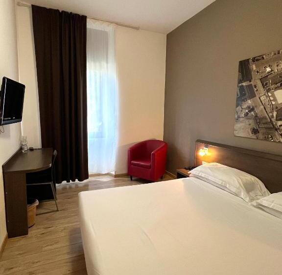 בית מלון כפרי Nuovo Albergo Italia