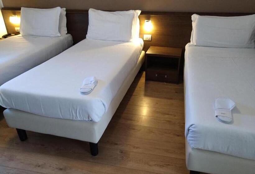 בית מלון כפרי Nuovo Albergo Italia