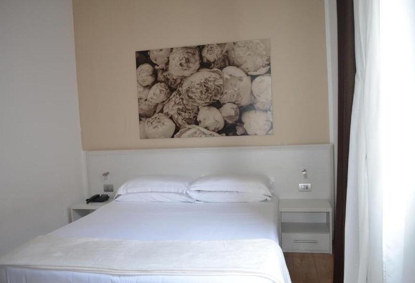 فندق Nuovo Albergo Italia