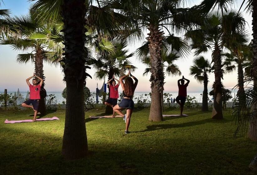 בית מלון כפרי Olimpia Cilento Resort