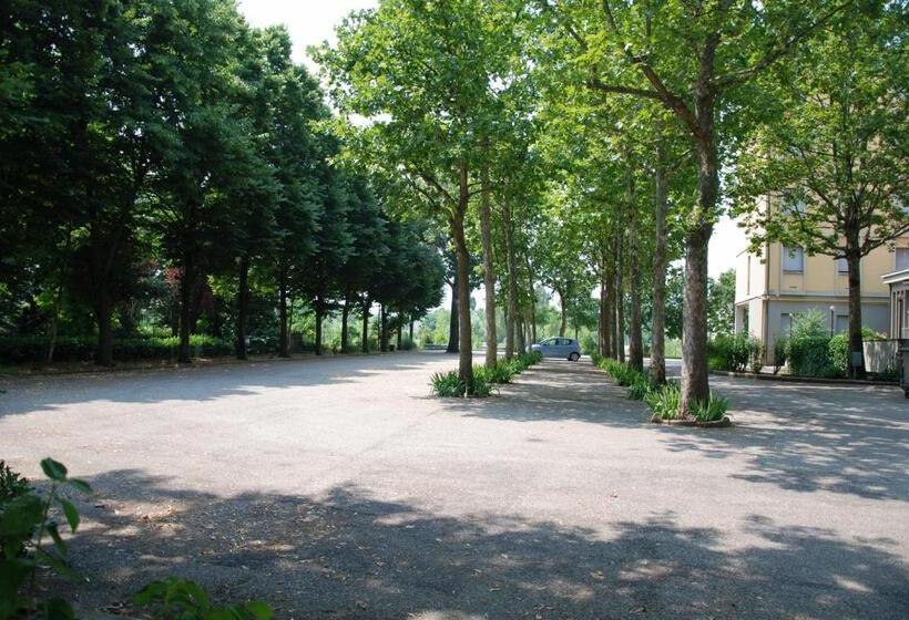 בית מלון כפרי Olimpic