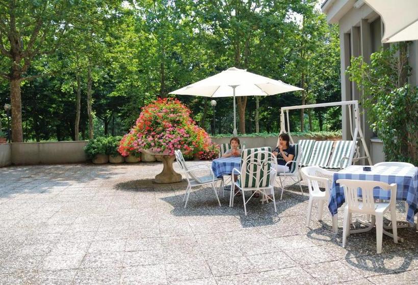 בית מלון כפרי Olimpic