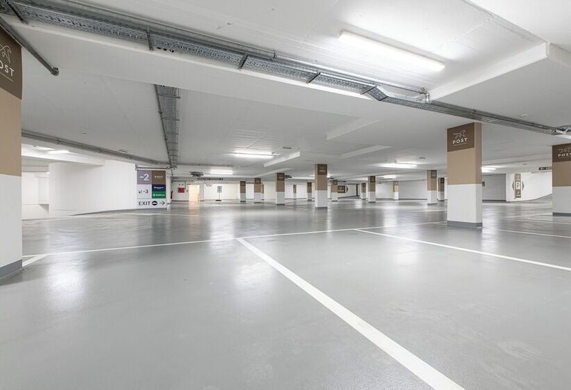 בית מלון כפרי Post Alpine Cityflair