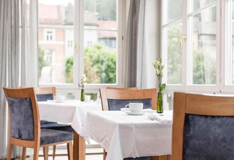 בית מלון כפרי Post Alpine Cityflair