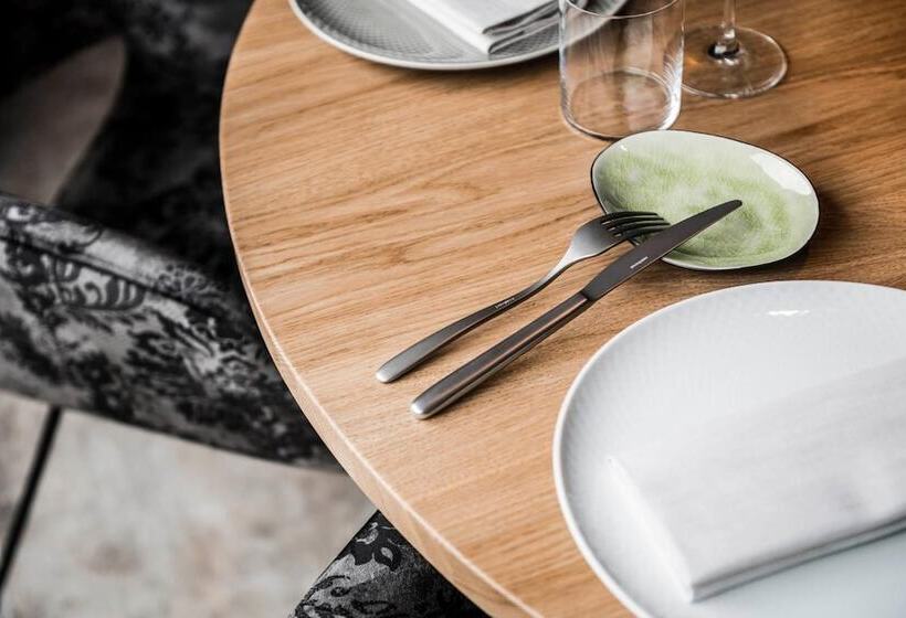 בית מלון כפרי Post Alpine Cityflair