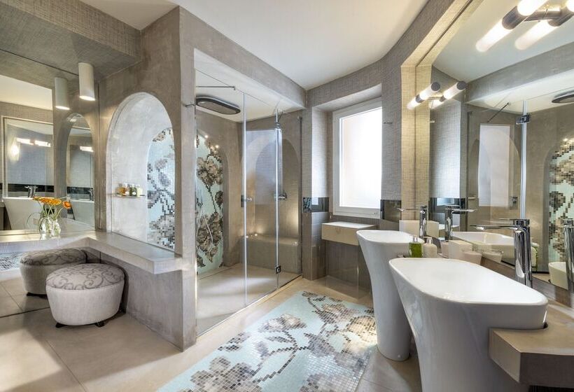 فندق Punta Tragara