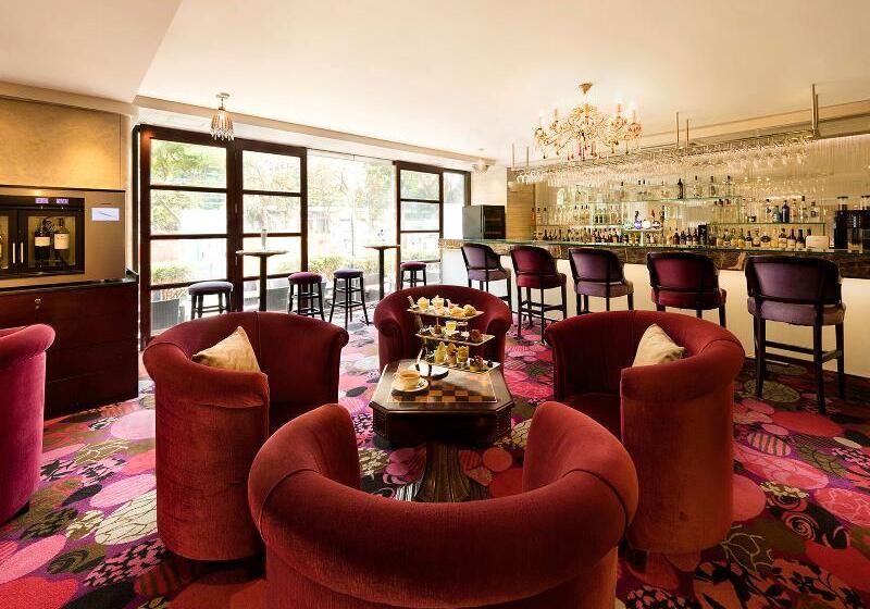 فندق Regal Kowloon