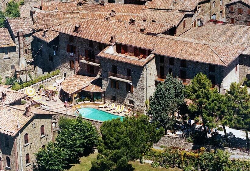 فندق Relais La Fattoria