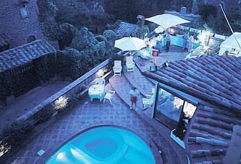 فندق Relais La Fattoria