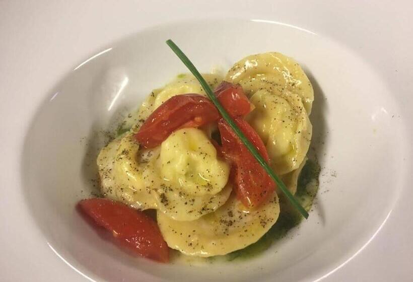 فندق Relais La Fattoria