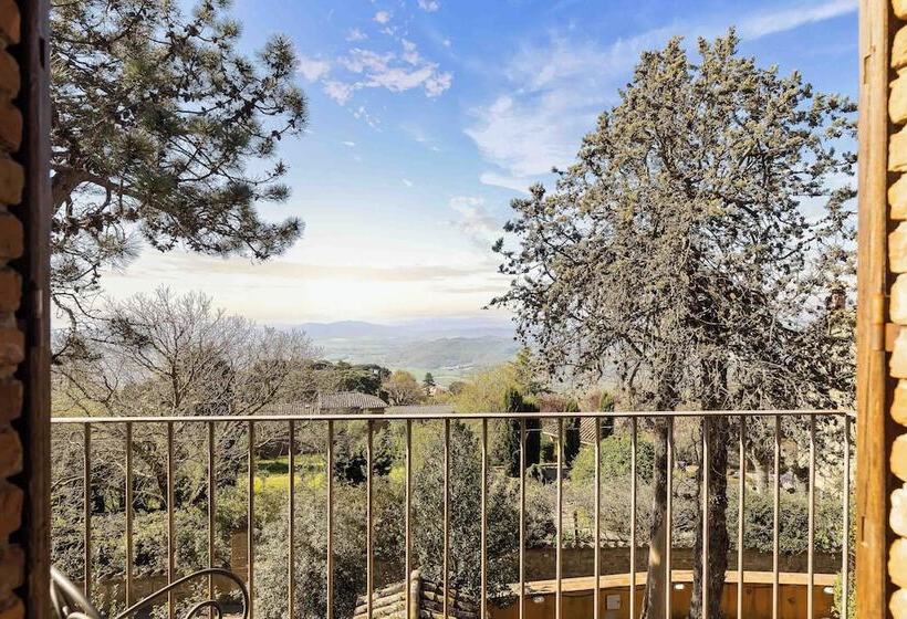 בית מלון כפרי Relais La Fattoria