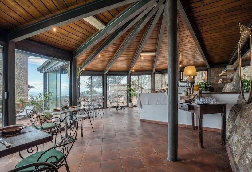 فندق Relais La Fattoria