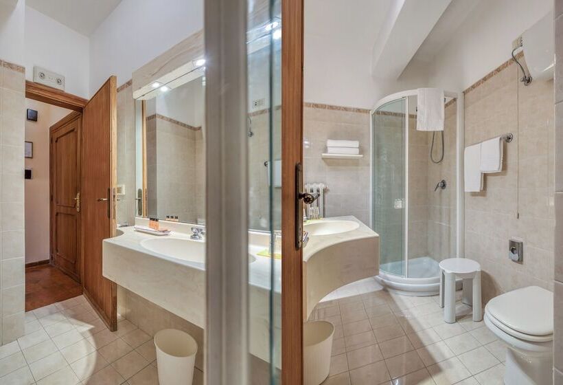 בית מלון כפרי Relais La Fattoria