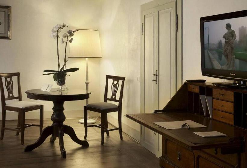 فندق Villa Cornér Della Regina