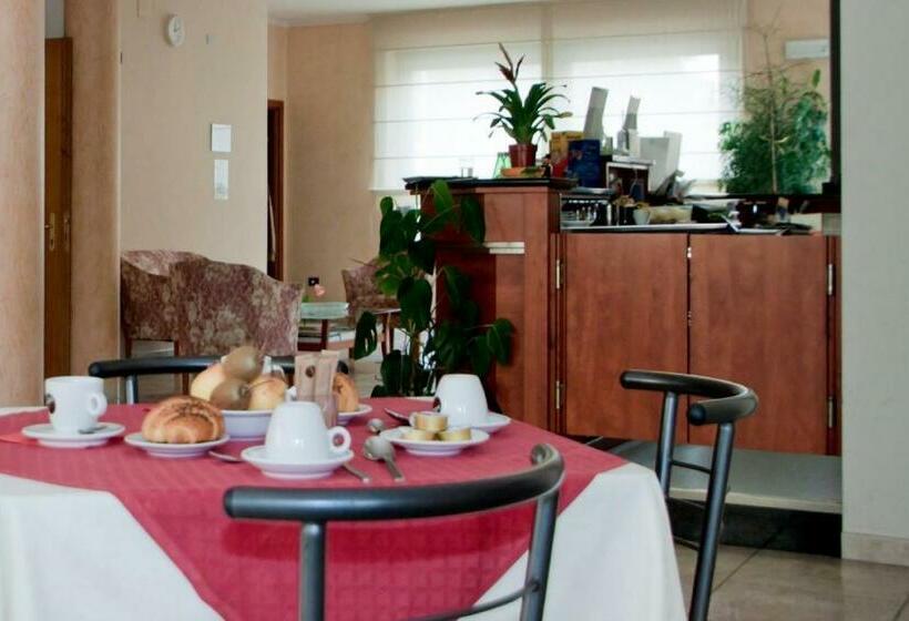 בית מלון כפרי Residence Vigone