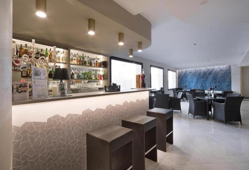 Отель Ristorante Toscana