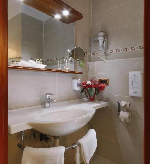 Отель Ristorante Toscana