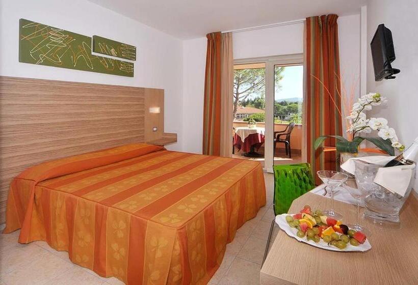 בית מלון כפרי Riva Dei Cavalleggeri