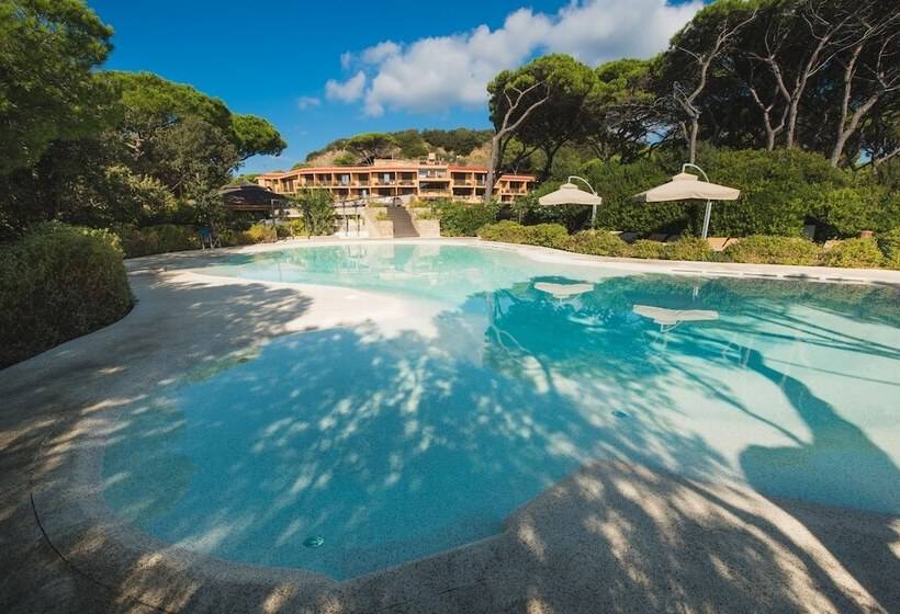 ホテル Roccamare Resort Casa Di Ponente