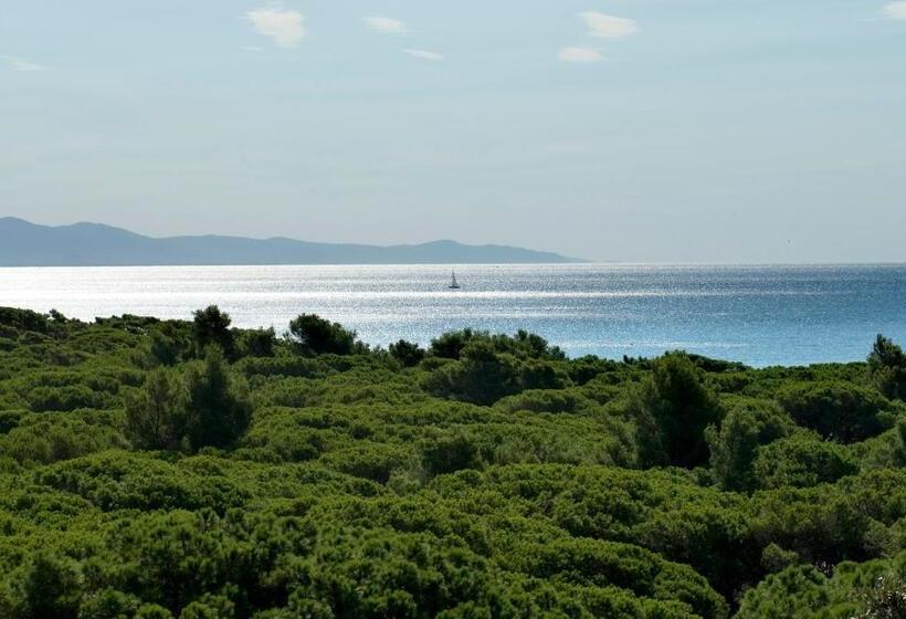 ホテル Roccamare Resort Casa Di Ponente