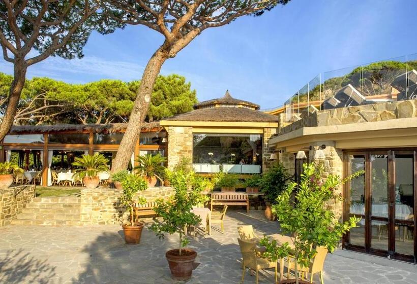 ホテル Roccamare Resort Casa Di Ponente