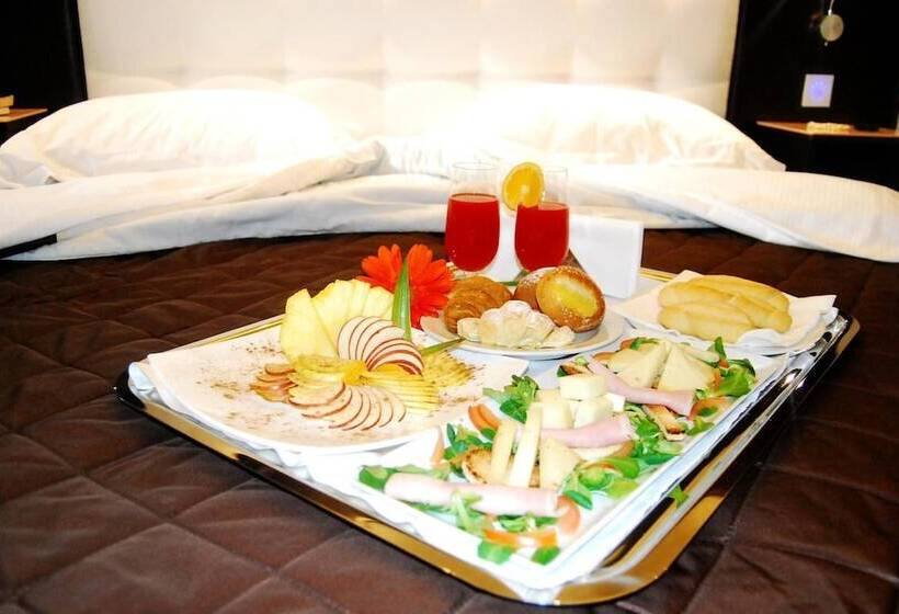 בית מלון כפרי Royal Caserta