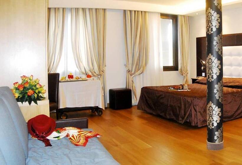 בית מלון כפרי Royal Caserta