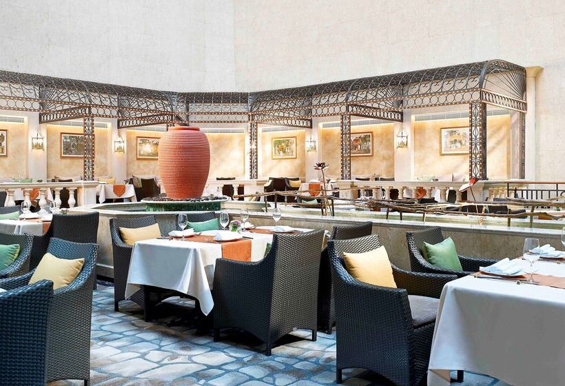 هتل The Royal Garden