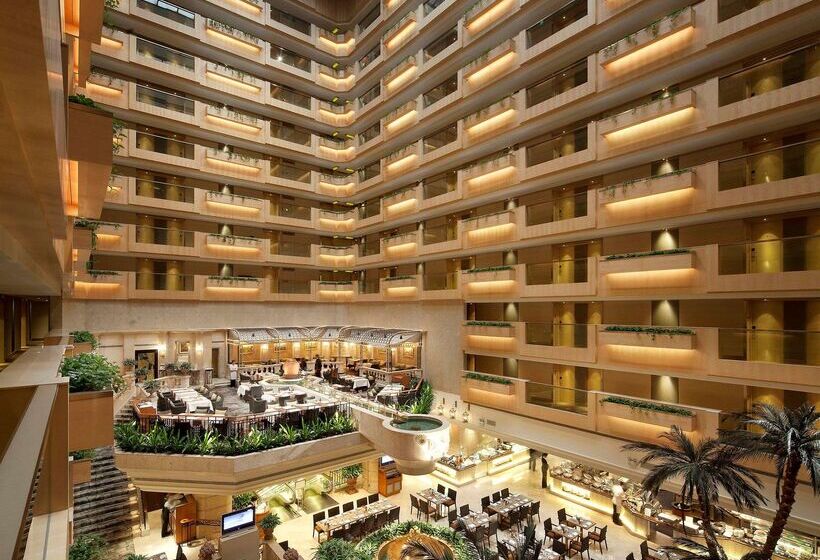 هتل The Royal Garden