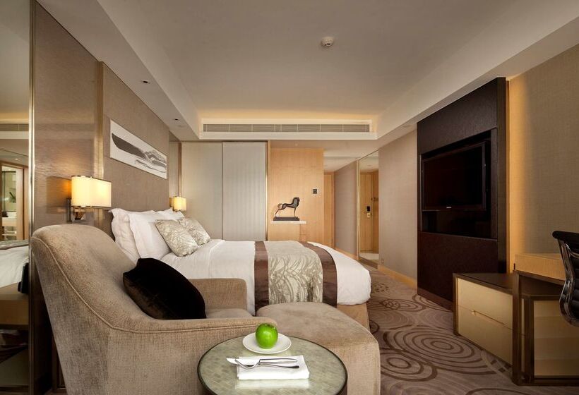 هتل The Royal Garden