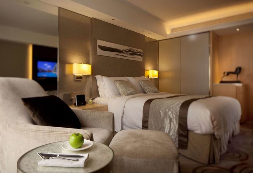 هتل The Royal Garden