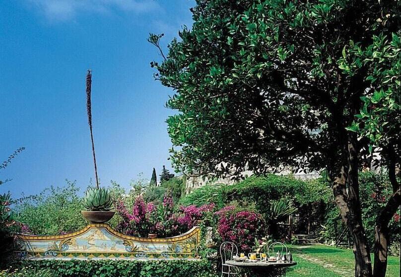 Отель Santa Caterina